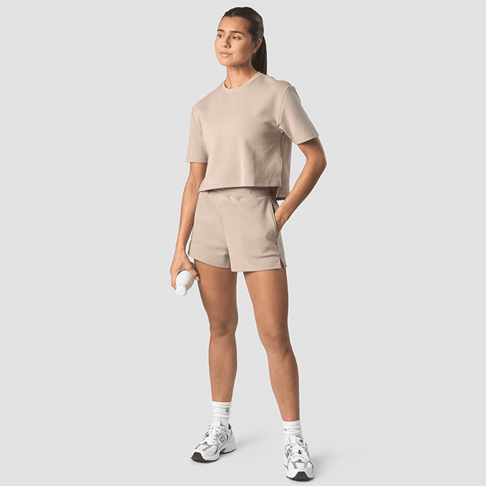 Revive Heavy Cropped T-Shirt Wmn, Light Greige – från ICANIWILL – 200 kr – hos Bodystore