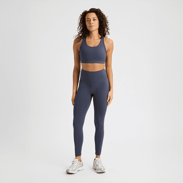 Legacy Tights Lila – från Röhnisch – 799 kr – hos Bodystore