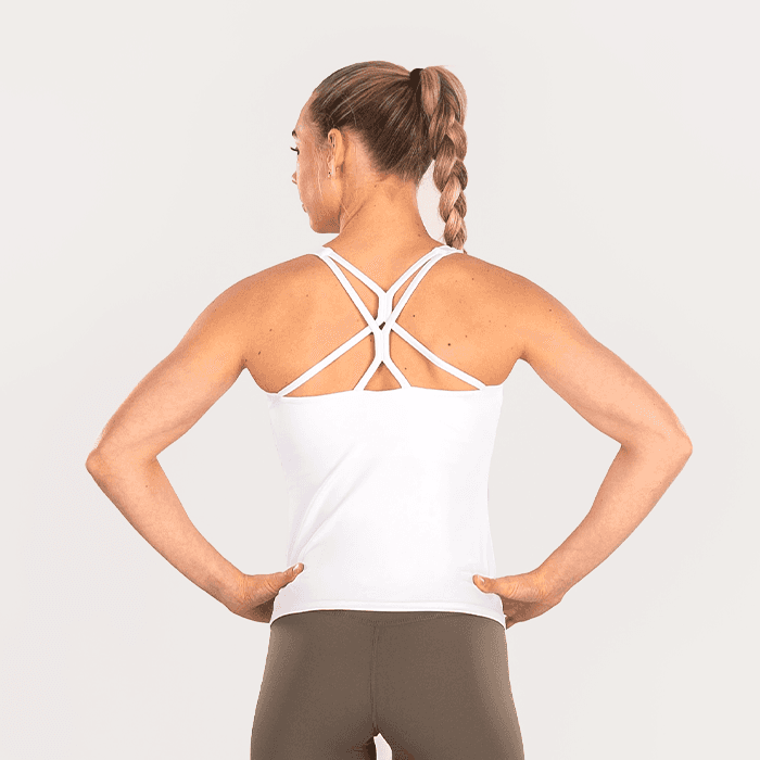 Träningslinne Vit – från Star Wear – 399 kr – hos Bodystore