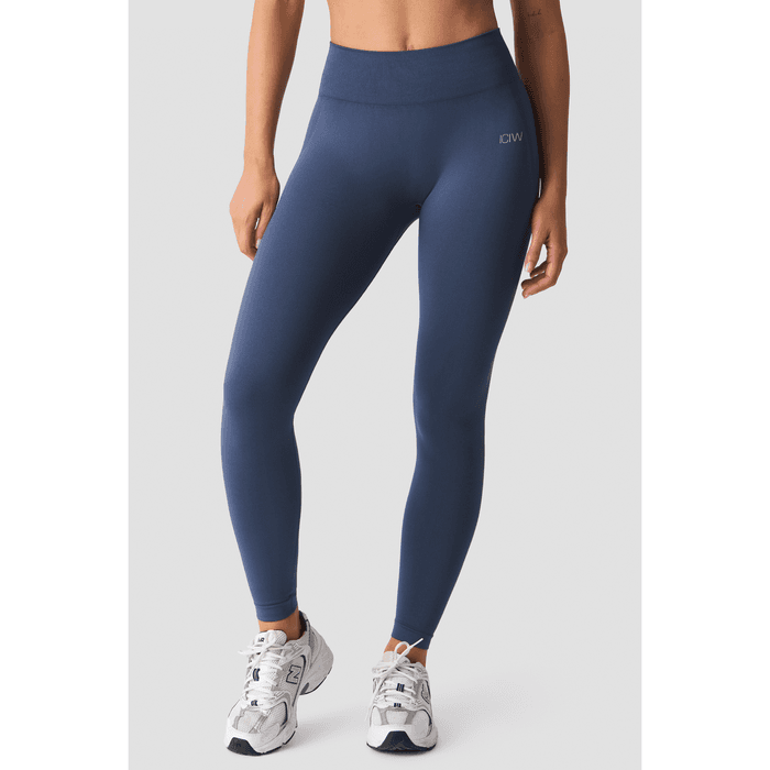 Smooth Seamless Tights Blå – från ICANIWILL – 799 kr – hos Bodystore