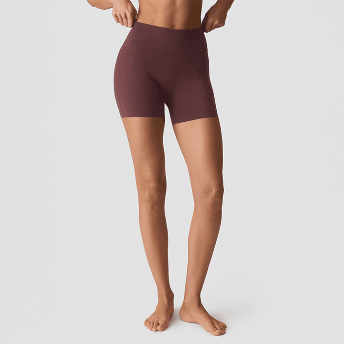 Nimble Midi Shorts Röd – från ICANIWILL – 549 kr – hos Bodystore