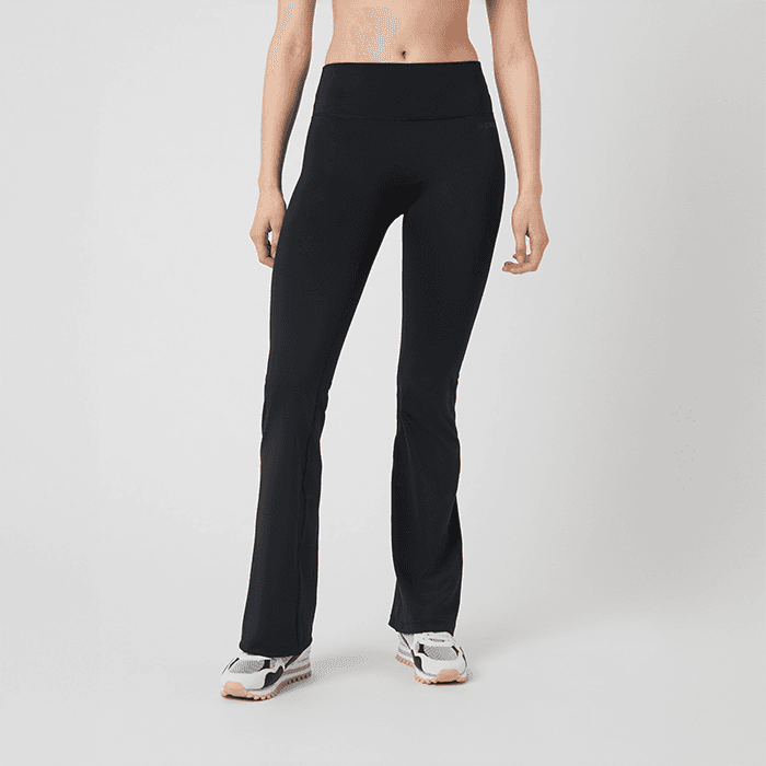 Flare Tights Svart – från Björn Borg – 549 kr – hos Bodystore